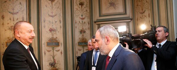 Встреча премьер-министра Армении Никола Пашиняна и президента Азербайджана Ильхама Алиева (15 февраля 2020). Мюнхен Встреча премьер-министра Армении Никола Пашиняна и президента Азербайджана Ильхама Алиева (15 февраля 2020). Мюнхен - Sputnik Արմենիա