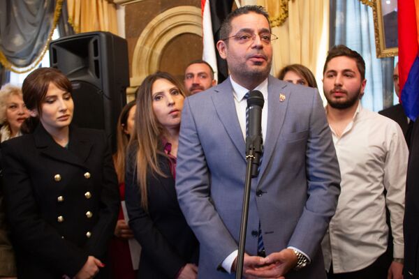 Шукран, Сирия! - в Армении шествием поблагодарили Сирию за признание Геноцида армян - Sputnik Армения