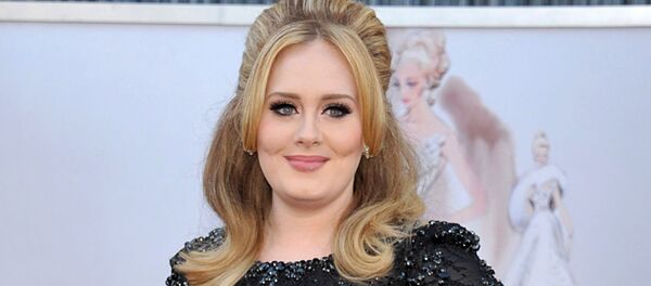 Певица Адель на церемонии Оскар (24 февраля 2013). Лос-Анджелес - Sputnik Армения