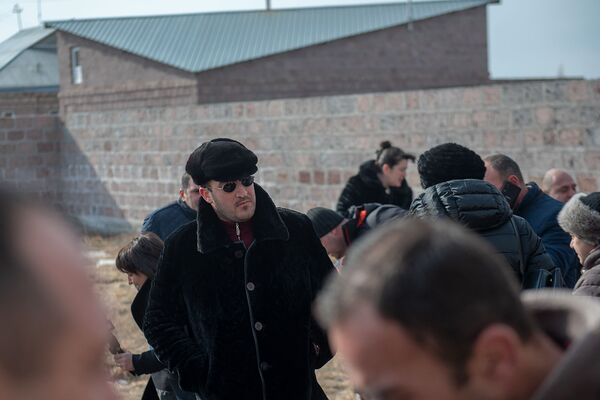 Коровье здоровье: швейцарцы и австрийцы помогают армянским фермерам получать больше молока - Sputnik Армения