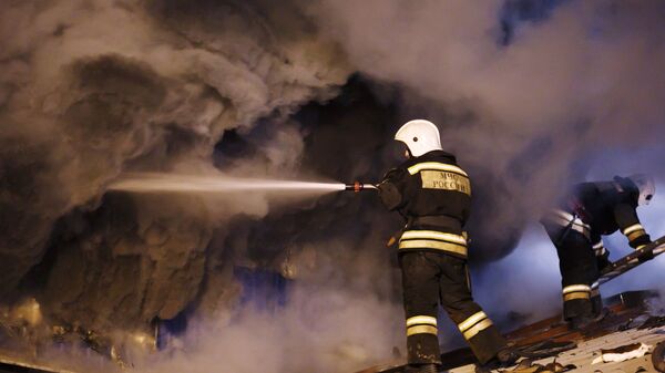 Пожар на складе лакокрасочных материалов в Волгограде - Sputnik Армения