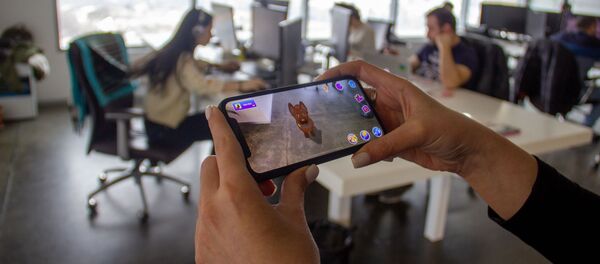 Демонстрация игры Dogtown компании по разработке мобильных игр Frismos - Sputnik Армения