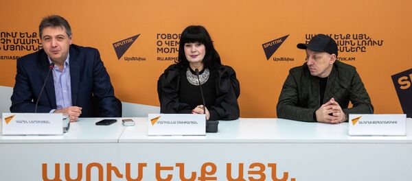 Пресс-конференция с руководством Ереванского Драматического Театра имени К. Станиславского - Sputnik Армения
