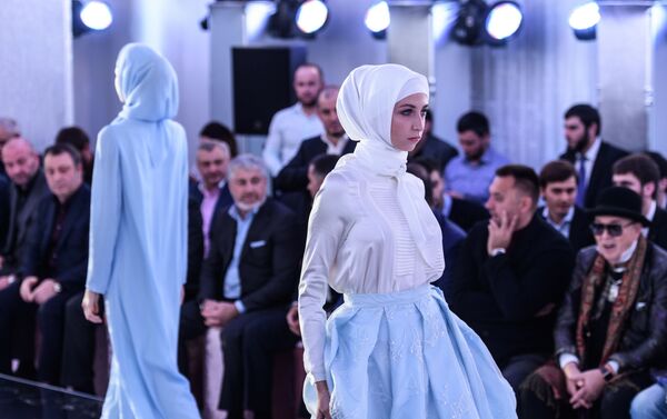 Показ коллекции модного дома Firdaws - Sputnik Армения