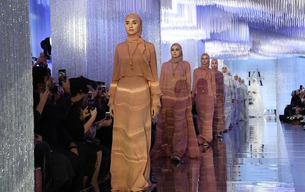 Показ коллекции модного дома Firdaws - Sputnik Армения