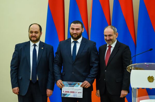 «Մեր չեմպիոնները պետք է դեր ունենան քրեական մշակույթի դեմ պայքարի գործում». Նիկոլ Փաշինյան - Sputnik Արմենիա