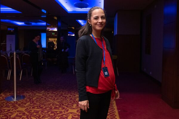 Տաթևիկ Ռևազյանը հաստատեց, որ հղի է. ինչի՞ց է վախենում նա Տաթևիկ Ռևազյանը հաստատեց, որ հղի է. ինչի՞ց է վախենում նա - Sputnik Արմենիա