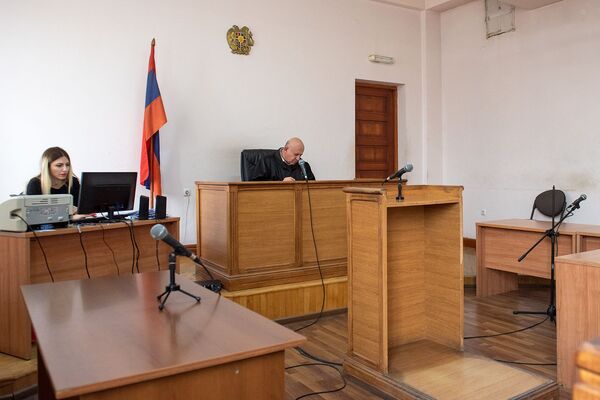 Заседание по делу Грачья Арутюняна отложено из-за его неявки - Sputnik Армения
