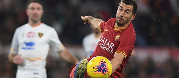 Полузащитник Ромы Генрих Мхитарян в матче итальянский Серии А против ФК Лечче (23 февраля 2020). Рим - Sputnik Արմենիա