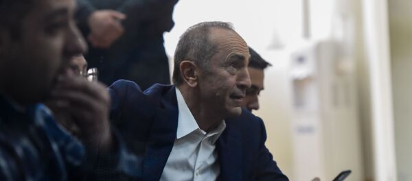 Роберт Кочарян на судебном заседании по делу 1 марта (25 февраля 2020). Еревaн Роберт Кочарян на судебном заседании по делу 1 марта (25 февраля 2020). Еревaн - Sputnik Армения