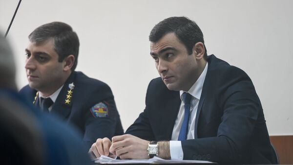 Прокуроры Петрос Петросян (слева) и Геворг Багдасарян на судебном заседании по делу 1 марта (25 февраля 2020). Еревaн - Sputnik Армения