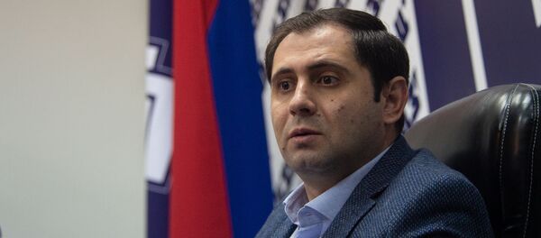 Пресс-конференция Сурена Папикяна в штабе “Да” (26 февраля 2020). Еревaн Пресс-конференция Сурена Папикяна в штабе “Да” (26 февраля 2020). Еревaн - Sputnik Արմենիա