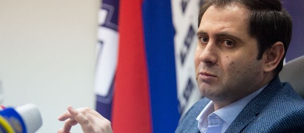 Пресс-конференция Сурена Папикяна в штабе “Да” (26 февраля 2020). Еревaн Пресс-конференция Сурена Папикяна в штабе “Да” (26 февраля 2020). Еревaн - Sputnik Արմենիա