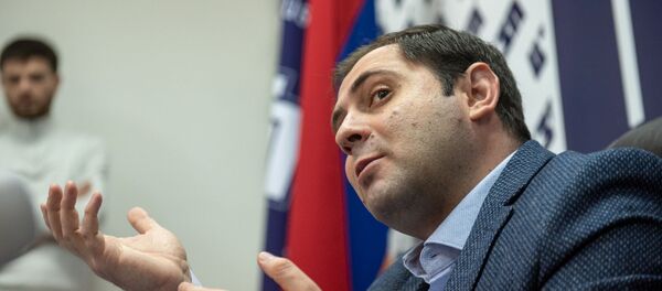 Пресс-конференция Сурена Папикяна в штабе “Да” (26 февраля 2020). Еревaн Пресс-конференция Сурена Папикяна в штабе “Да” (26 февраля 2020). Еревaн - Sputnik Արմենիա