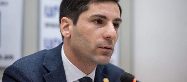 Пресс-конференция губернатора Араратской области Гарика Саркисяна (26 февраля 2020). Еревaн Пресс-конференция губернатора Араратской области Гарика Саркисяна (26 февраля 2020). Еревaн - Sputnik Արմենիա