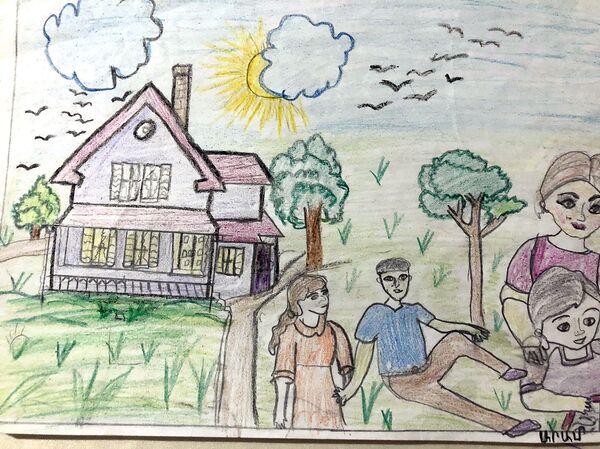 «Ուզում եմ` ամեն մեկս մեր սենյակն ունենանք». գյումրեցի երեխաները երազում են տուն ունենալ «Ուզում եմ` ամեն մեկս մեր սենյակն ունենանք». գյումրեցի երեխաները երազում են տուն ունենալ - Sputnik Արմենիա