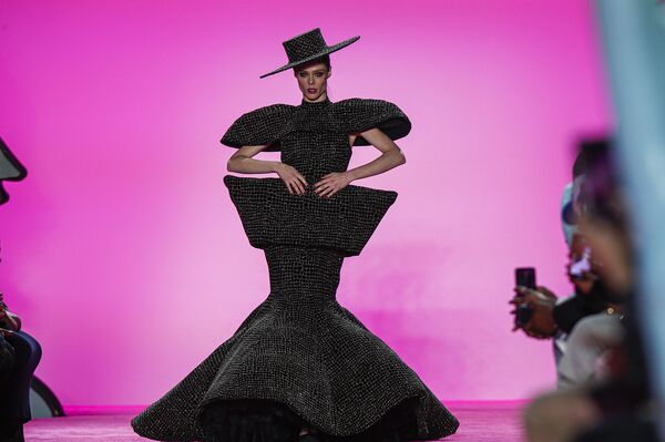 Неделя моды в Нью–Йорке: 12 абзацев о главном Неделя моды в Нью–Йорке: 12 абзацев о главном - Sputnik Армения