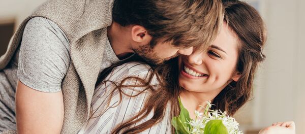 Чем порадовать избранницу на 8 марта? - Sputnik Армения