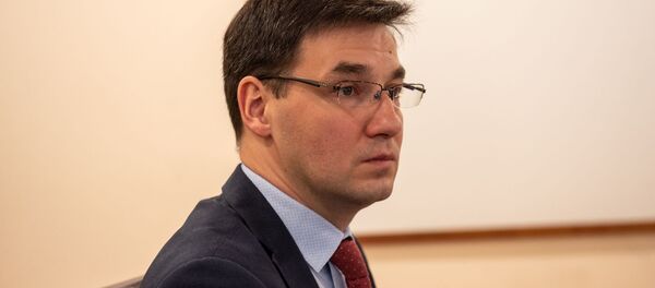 Советник посольства России в Армении Павел Курочкин во время круглого стола (4 марта 2020). Еревaн - Sputnik Армения
