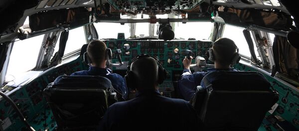 Кабина пилотов в самолете Кабина пилотов в самолете - Sputnik Армения