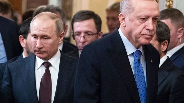 Президент России Владимир Путин, слева, и президент Турции Реджеп Тайип Эрдоган (справа) - Sputnik Армения