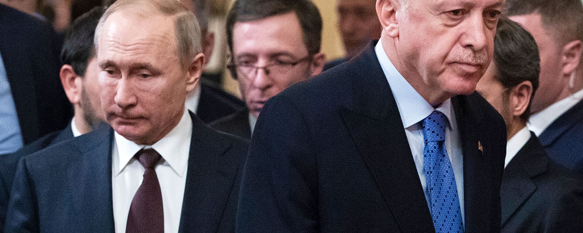 Президент России Владимир Путин, слева, и президент Турции Реджеп Тайип Эрдоган (справа) на встрече в Кремле (5 марта 2020). Москва - Sputnik Армения, 1920, 12.11.2020