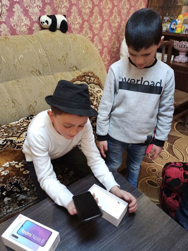 От президента будущему президенту: Саркисян сделал сюрприз герою проекта Sputnik Армения - Sputnik Армения