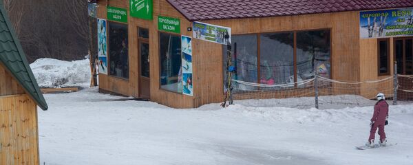 Туристы в Цахкадзоре - Sputnik Արմենիա