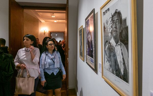 Закрытый показ выставки Дали-Пикассо (6 марта 2020). Еревaн - Sputnik Армения