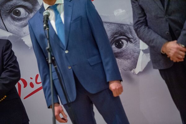 Пикассо и Дали дошли до Еревана: как прошло закрытое открытие выставки, которую ждали  - Sputnik Армения