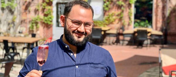 Владелец армянского ресторана Ormiańska Петрос Товмасян - Sputnik Արմենիա