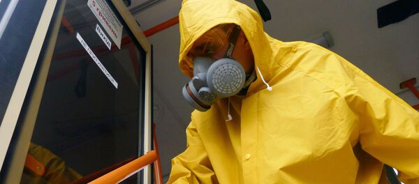 Дезинфекция общественного транспора в связи с угрозой распространения коронавируса в Одессе Дезинфекция общественного транспора в связи с угрозой распространения коронавируса в Одессе - Sputnik Армения