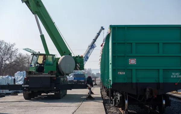 Ввод в строй новых вагонов Южно-Кавказской железной дороги для перевозки руды (9 марта 2020). Еревaн Ввод в строй новых вагонов Южно-Кавказской железной дороги для перевозки руды (9 марта 2020). Еревaн - Sputnik Армения