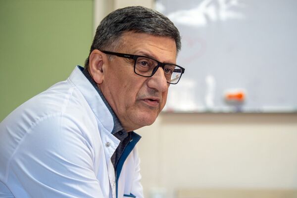 Տարածաշրջանում նման վիրահատություն չէր եղել. 7-8 ժամ պայքարել են Անգելինայի կյանքի համար Տարածաշրջանում նման վիրահատություն չէր եղել. 7-8 ժամ պայքարել են Անգելինայի կյանքի համար - Sputnik Արմենիա