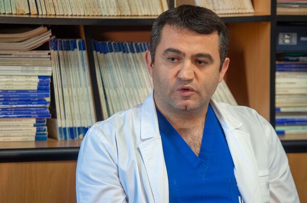 Տարածաշրջանում նման վիրահատություն չէր եղել. 7-8 ժամ պայքարել են Անգելինայի կյանքի համար Տարածաշրջանում նման վիրահատություն չէր եղել. 7-8 ժամ պայքարել են Անգելինայի կյանքի համար - Sputnik Արմենիա