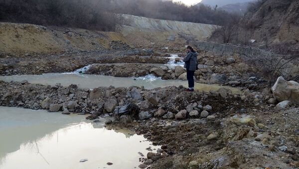 Загрязненная река у монастыря Ахтала - Sputnik Արմենիա