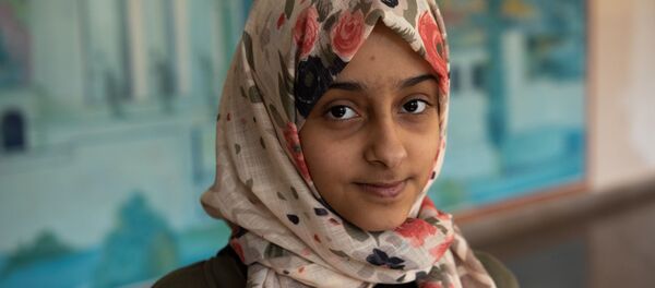 Ученица из Йемена Алия Ахмад Абдураб Магамед в школе им. Ашота Навасардяна - Sputnik Армения