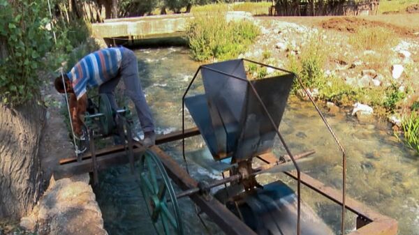 Это как искать родителей и не находить: армяне в Турции возвращают своё спустя век - Sputnik Армения