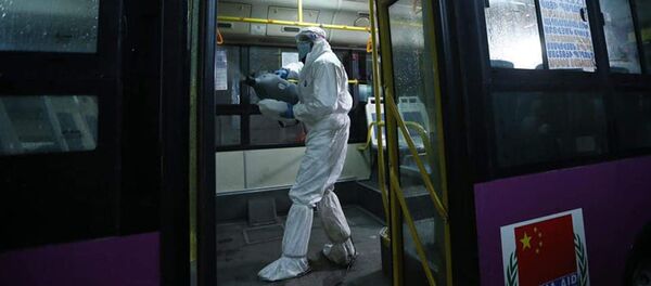 Дезинфекция общественного транспорта (14 марта 2020). Еревaн - Sputnik Արմենիա