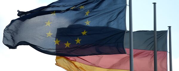 Флаги Евросоюза и Германии в Берлине - Sputnik Армения