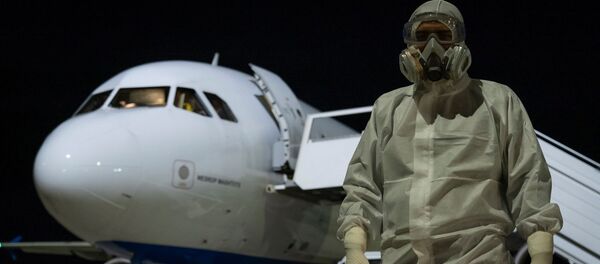 Встреча пассажиров спецрейса из Италии в аэропорту Звартноц (16 марта 2020). Еревaн Встреча пассажиров спецрейса из Италии в аэропорту Звартноц (16 марта 2020). Еревaн - Sputnik Արմենիա