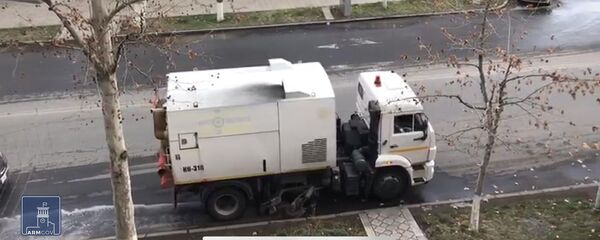 Дезинфекция улиц города (15 марта 2020). Эчмиадзин - Sputnik Армения