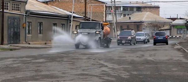 Дезинфекция улиц города (15 марта 2020). Эчмиадзин - Sputnik Армения