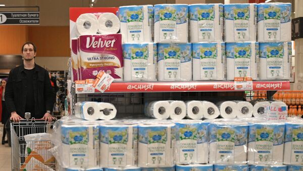 Туалетная бумага в гипермаркете в Москве - Sputnik Армения