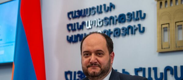 Араик Арутюнян после пресс-конференции (18 марта 2020). Еревaн - Sputnik Армения