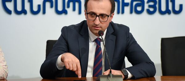 Пресс-конференция министра здравоохранения Армении Арсена Торосяна на тему коронавируса (19 марта 2020). Еревaн Пресс-конференция министра здравоохранения Армении Арсена Торосяна на тему коронавируса (19 марта 2020). Еревaн - Sputnik Արմենիա