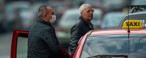 Водитель такси в Ереване - Sputnik Армения