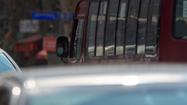 Водитель автобуса в Ереване - Sputnik Армения