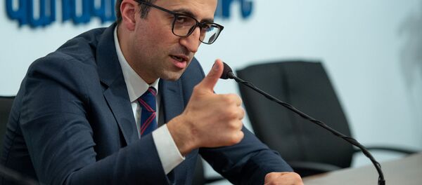 Пресс-конференция министра здравоохранения Армении Арсена Торосяна на тему коронавируса (19 марта 2020). Еревaн - Sputnik Արմենիա