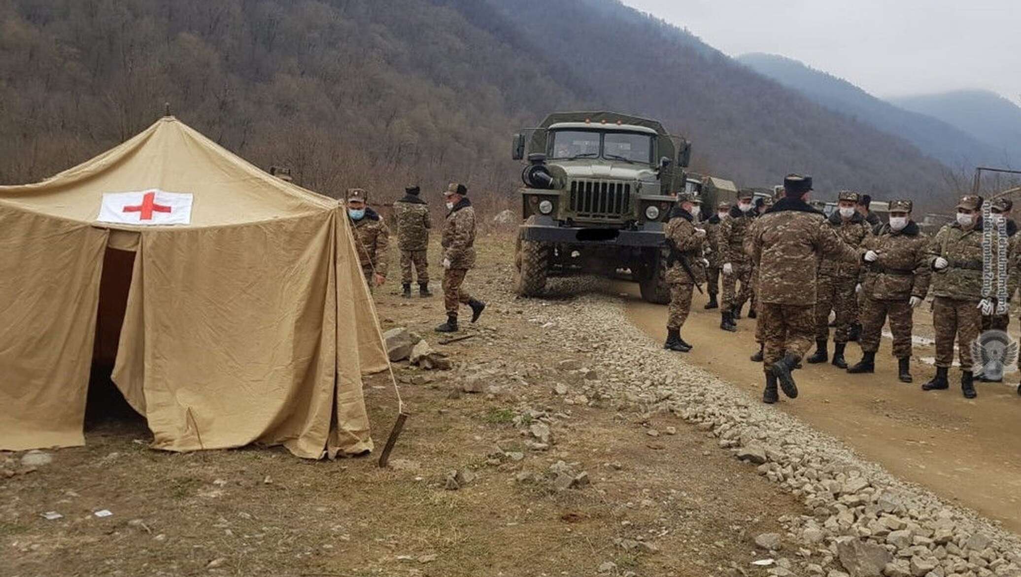 В несущих боевое дежурство воинских частях нет случаев заражения  коронавирусом – МО - 27.03.2020, Sputnik Армения